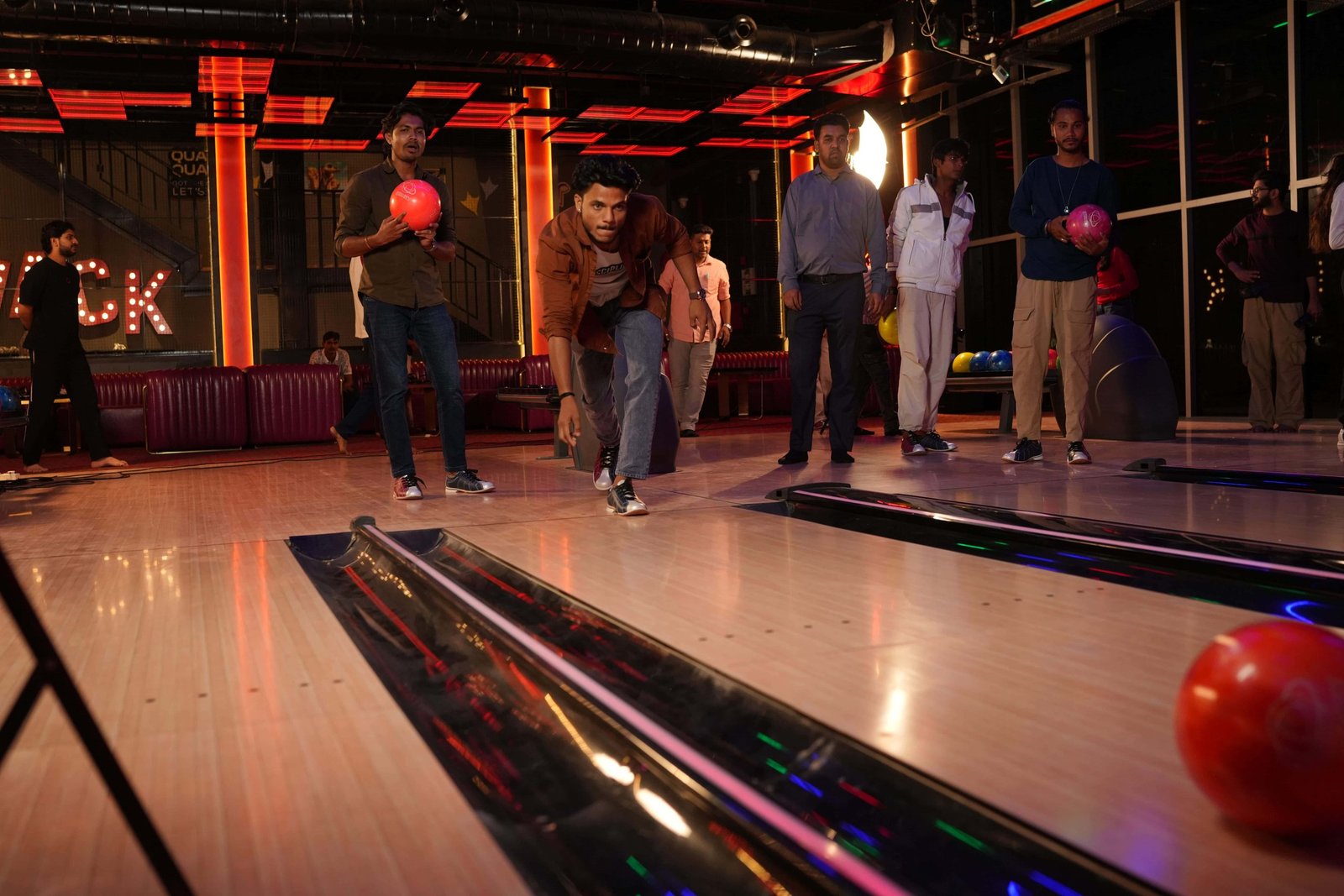 Bowling - Photo 2